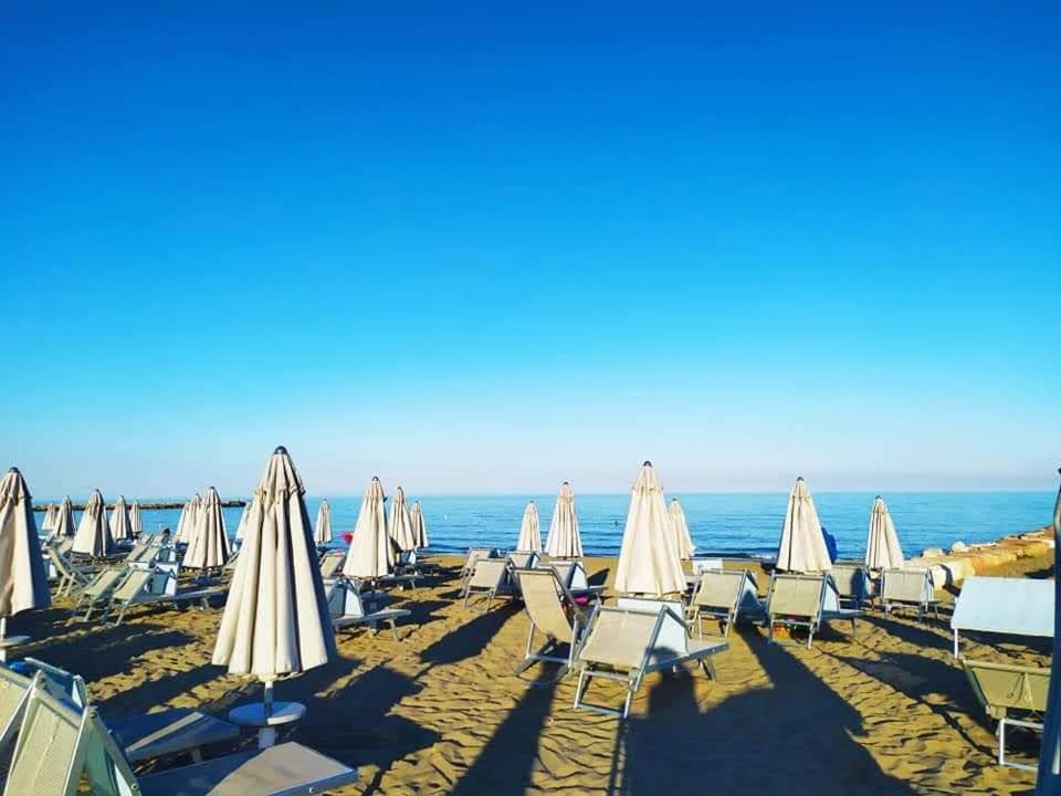 Residence Condominio Roma Eraclea Mare Exteriör bild