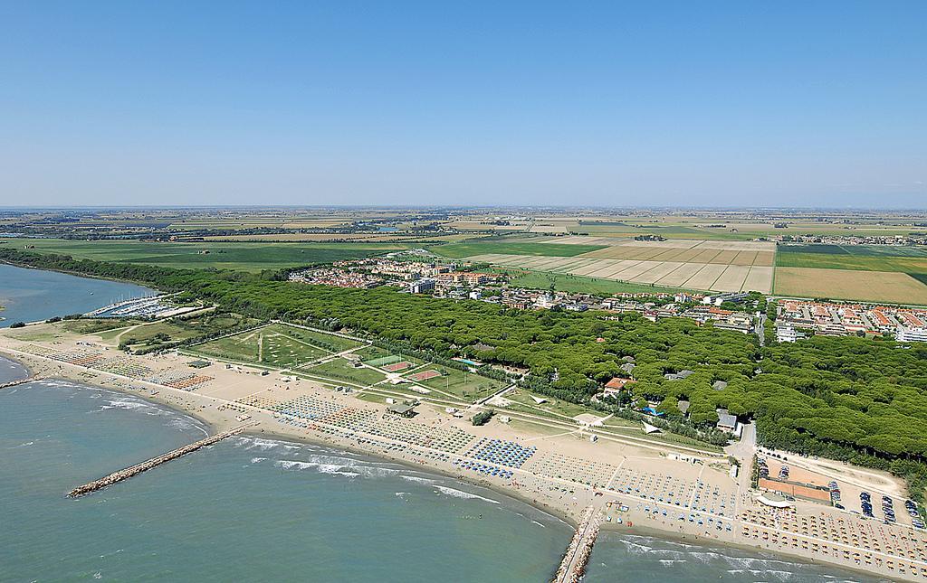 Residence Condominio Roma Eraclea Mare Exteriör bild